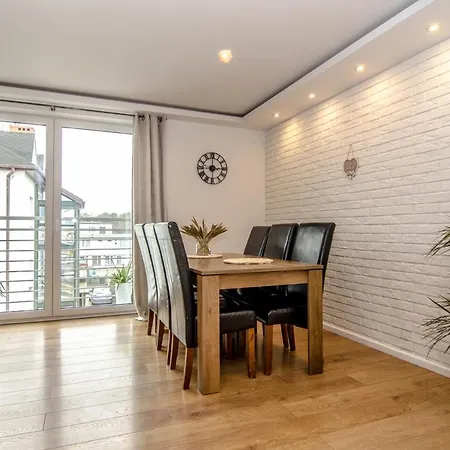Apartament Timon Apartment